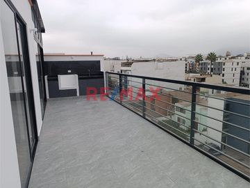 BELLO DUPLEX DE ESTRENO ENTREGA INMEDIATA URB LOS MANZANOS SURCO!
Precio S/ 960,000 no incluye cochera
Precio de cochera S/50,000 
Area Ocupada