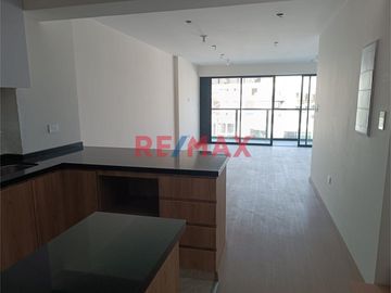 BELLO DUPLEX DE ESTRENO ENTREGA INMEDIATA URB LOS MANZANOS SURCO!
Precio S/ 960,000 no incluye cochera
Precio de cochera S/50,000 
Area Ocupada