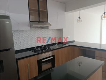 BELLO DUPLEX DE ESTRENO ENTREGA INMEDIATA URB LOS MANZANOS SURCO!
Precio S/ 960,000 no incluye cochera
Precio de cochera S/50,000 
Area Ocupada
