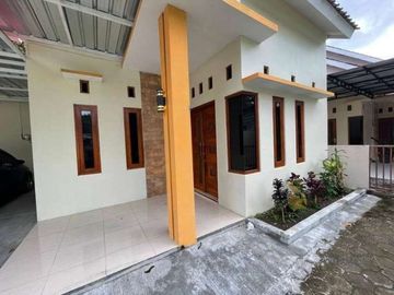 Rumah Tanah Luas 500Jtan di Jl Magelang Km 15