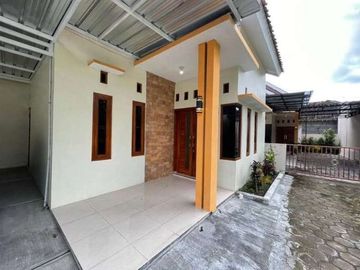 Rumah Tanah Luas 500Jtan di Jl Magelang Km 15