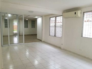 CASA EN CHANIS LA FONTANA TIPO DUPLEX 5REC 3B COMERCIAL /RESIDENCIAL
