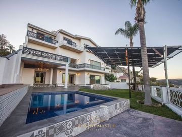 Casa en venta bugambilias