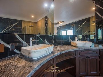 Casa en venta bugambilias