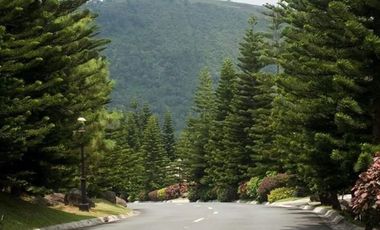 CONDO FOR SALE IN TAGAYTAY CITY 1 BEDROOM
