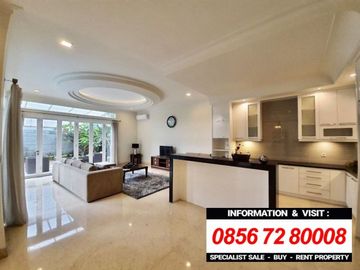 DIJUAL TOWNHOUSE / RUMAH dgn ONE GATED SYSTEM di KEMANG TIMUR, JAKSEL