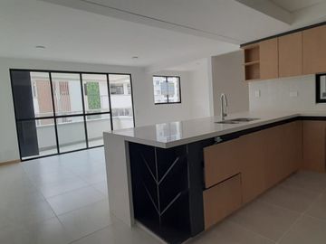 apartamento en arriendo en cali. Cod A127144