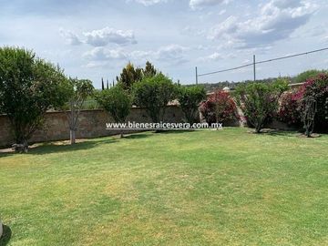 CASA EN VENTA EN TEQUISQUIAPAN EN VIÑEDOS SOL