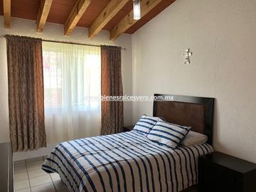 CASA EN VENTA EN TEQUISQUIAPAN EN VIÑEDOS SOL