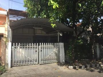 Rumah Murah Daerah Perumahan Gubeng di Jalan Barata Jaya