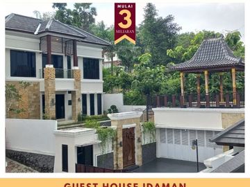 BARU VILLA DENGAN VIEW MENAWAN DI JOGJA SELATAN DEKAT UMY