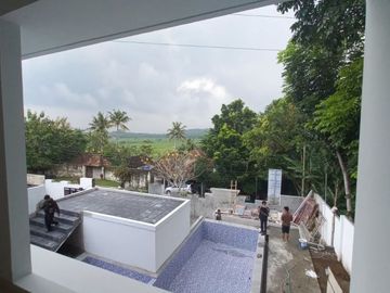 BARU VILLA DENGAN VIEW MENAWAN DI JOGJA SELATAN DEKAT UMY