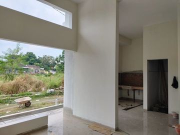 RUMAH MURAH TEPI JALAN MLATI 400 JUTAAN