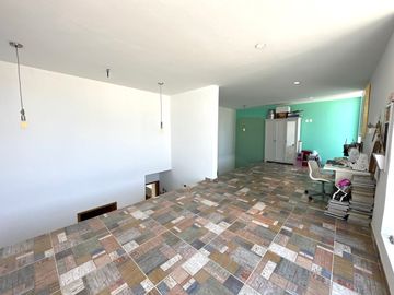 Casa en Venta en VALLE IMPERIAL con Campo de Golf, Zapopan, Jalisco.
