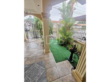 VENTA DE CASA EN BRISAS DEL GOLF $290,000 #523