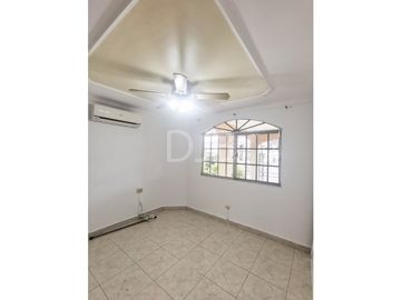VENTA DE CASA EN BRISAS DEL GOLF $290,000 #523