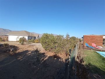 Casa en Venta en Fundo El Recreo/ Algarrobito