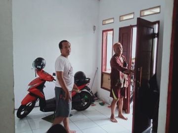 rumah dijual butuh bedahan sawangan surat SHM