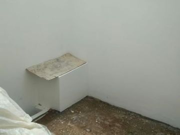 RUMAH 2 LANTAI BOGOR LOKASI YANG STRATEGIS (STASIUN CILEBUT CUMA 10 MENIT DAN DEKAT PINTU TOL)
