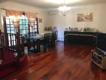 Chalet en Venta en Don Bosco Este