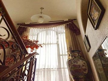 Luxury House and Lot for Sale in Mindanao Ave near in QC PH1149