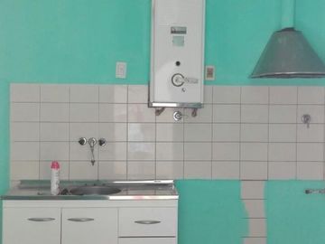 vende casa 2 ambientes sobre lote propio, rentada. APTO CREDITO