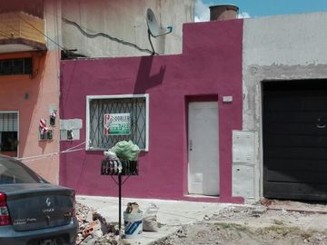 vende casa 2 ambientes sobre lote propio, rentada. APTO CREDITO