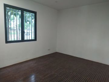 Rumah Mewah Full Furnish Jadeite Bsdcity Dekat De Park Harga Nego