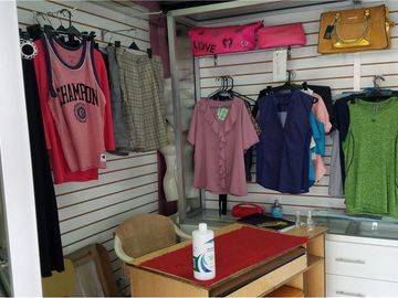 local comercial de venta  manta zona centro Manabí