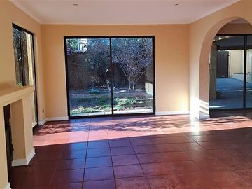 Casa en Venta en Carlos Silva Vildosola/La Reina Alta
