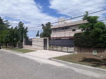 VENTA DE CASA EN juana Koslay