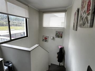 Casa en venta de 3 dorm. en Hacienda El Peñón