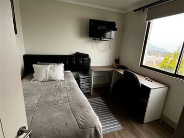 Casa en venta de 3 dorm. en Hacienda El Peñón