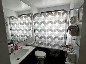 Casa en venta de 3 dorm. en Hacienda El Peñón