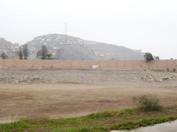 Terrenos Industriales Venta Av. Santa Adela - COMAS