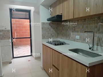 casa en arriendo en carmen de viboral. Cod A70439