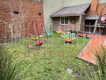 Casa en venta en Quilmes Centro