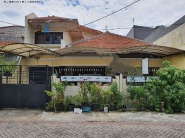 Rumah Manyar Tirtoyoso, Strategis