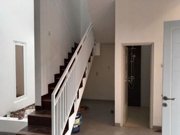 RUMAH 2 LANTAI MURAH DI DEKAT PEMDA LOKASI STRATEGIS MINIMALIs