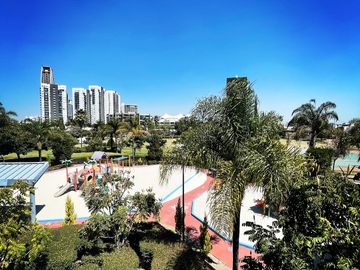 Casa en Venta de 5 recámaras con baño, Junto a Sonata Lomas de Angelópolis II