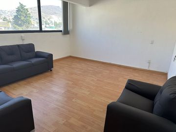 VENTA DE EDIFICIO EN LAGO DE GUADALUPE