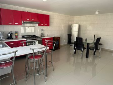 VENTA DE EDIFICIO EN LAGO DE GUADALUPE