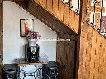 CASA EN VENTA EN TEQUISQUIAPAN EN REAL DEL CIERVO JANE