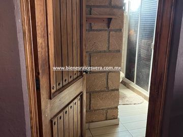 CASA EN VENTA EN TEQUISQUIAPAN EN REAL DEL CIERVO JANE