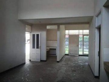 Rumah Dijual International Village Surabaya KT
