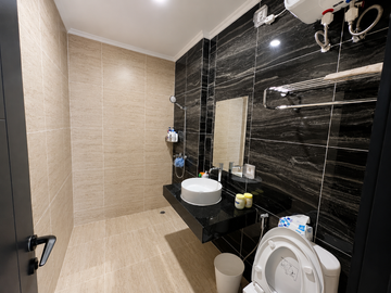 Rumah Hook Premium Semi Furnished di Carson Symphonia Summarecon Gading Serpong dekat pusat kuliner