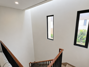 Rumah Hook Premium Semi Furnished di Carson Symphonia Summarecon Gading Serpong dekat pusat kuliner