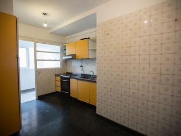 BELGRANO/NUÑEZ - Muy buen depto. 3 ambientes  c/balcon, amplia cocina, baño y toilette. Buena Zona
