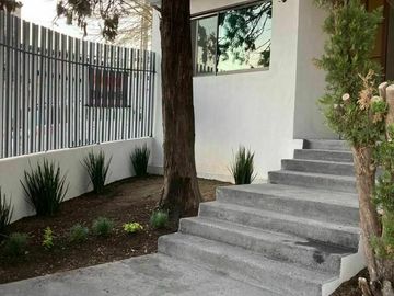 Casa en Venta Contry la Silla $12,600,000