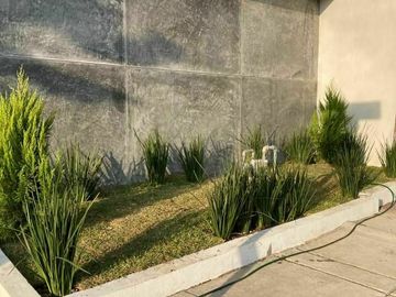 Casa en Venta Contry la Silla $12,600,000